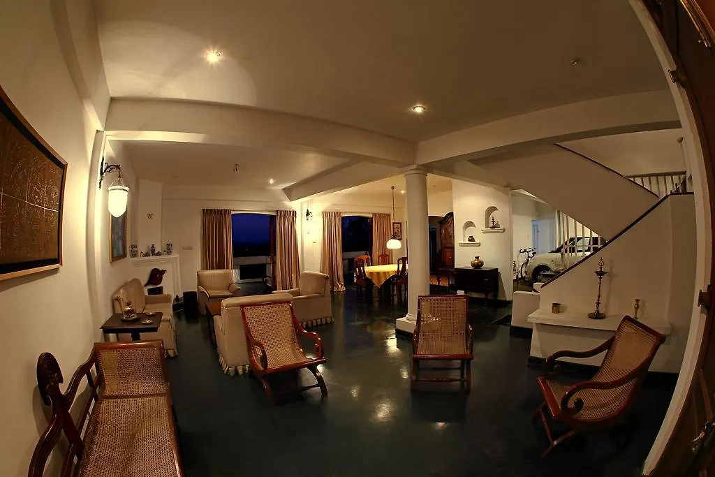 Banda Casa, Канди 3*,  Шри-Ланка